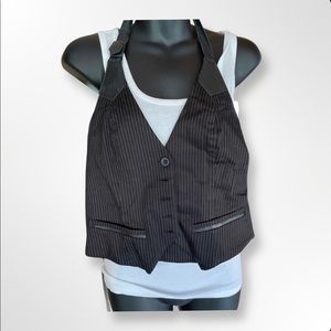 Halter neck vest